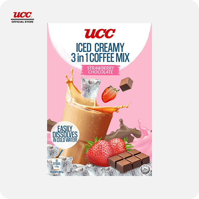 UCC Iced Creamy Fruity Strawberry Chocolate 3-in-1 Coffee Mix (Bundle of 12)